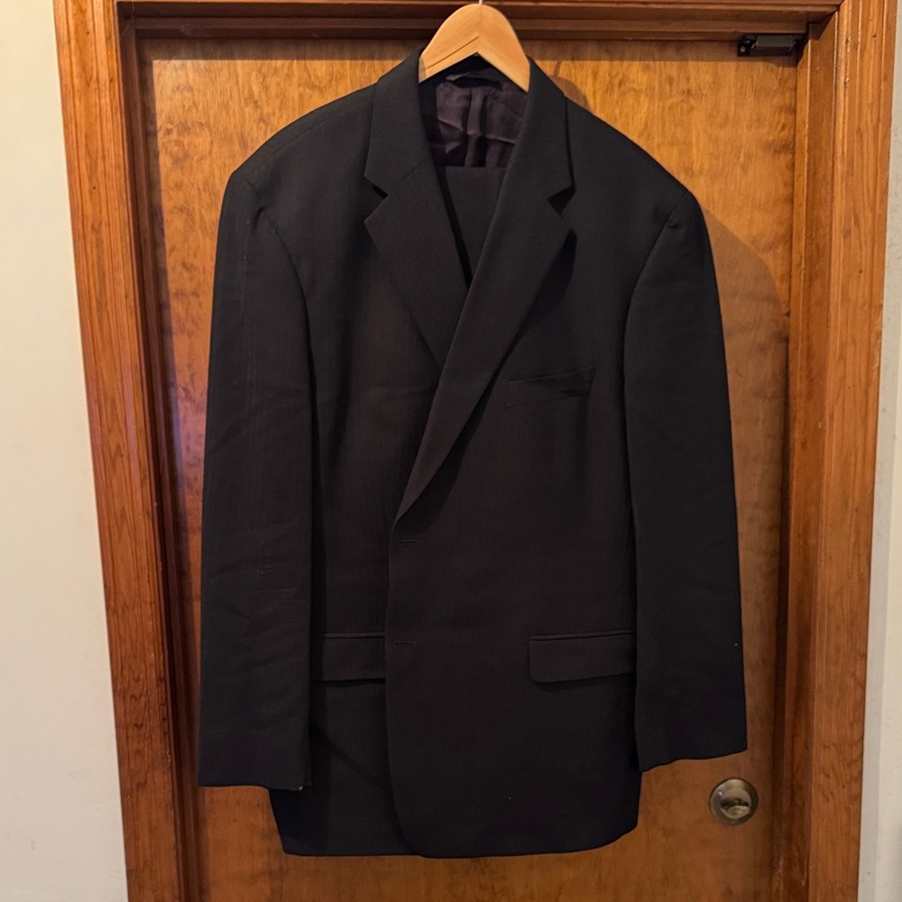 Brooks Brothers, black shadow striped men’s suit 48R